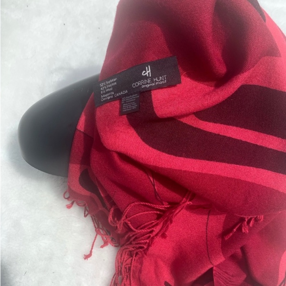 ⭐️ Native large SOY & WOOL Artist made fabric Scarf FIRST NATIONS Red Scarf - Picture 11 of 15